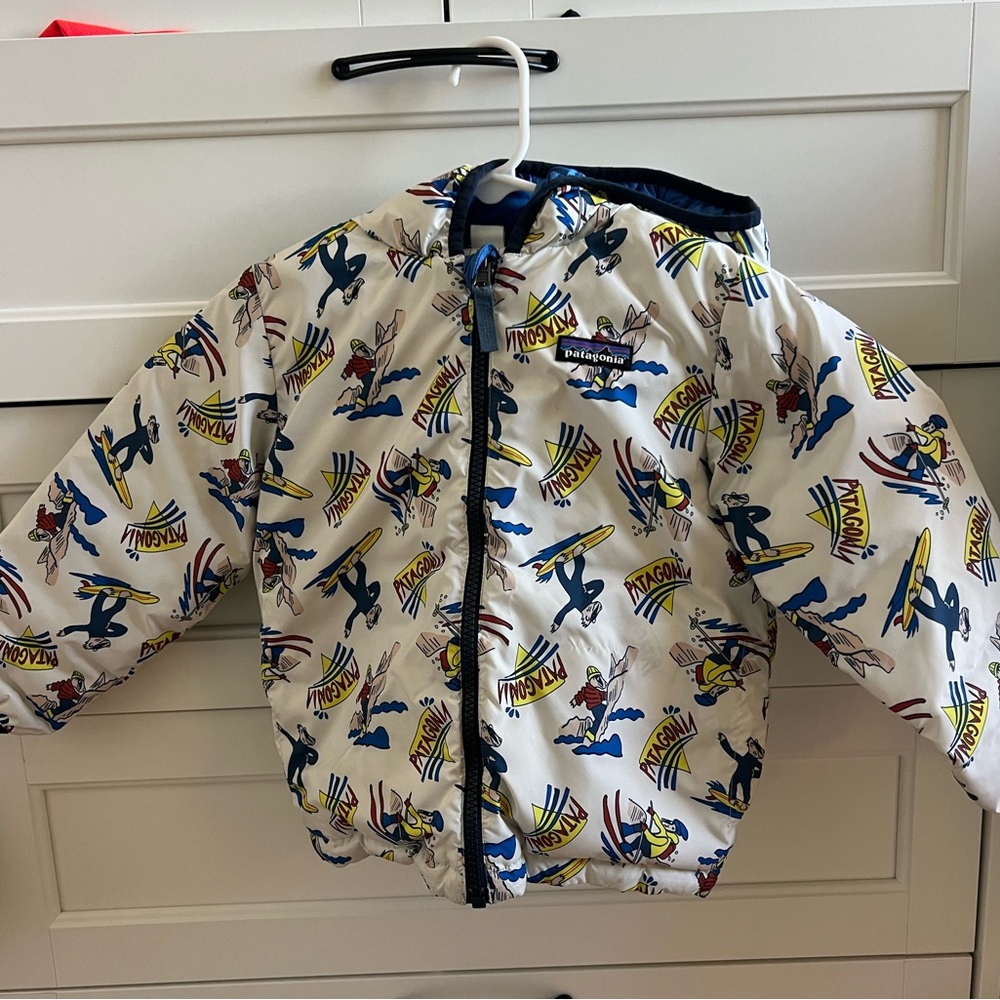 Patagonia reversible jacket 4T